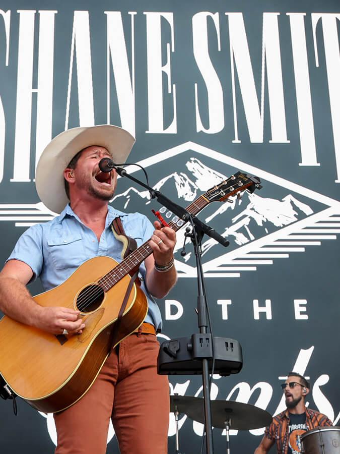 https://fosterevents.web.baylor.edu/shane-smith-and-saints